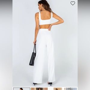 Like new Huxley two piece set